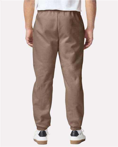Gildan SF100, Unisex Softstyle Midweight Pocket Sweatpants, Brown Savana
