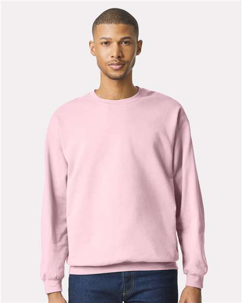 Gildan SF000 Unisex Softstyle® Midweight Crewneck Sweatshirt Light Pink Cotton Cotton-Poly Blend Crewneck Fleece Midweight Moisture-Wicking Outerwear Polyester Regular Fit Spandex Sport / Athletic Super Heavyweight Sweatshirts & Fleece Tear-Away Label Tops Womens Womens Tops