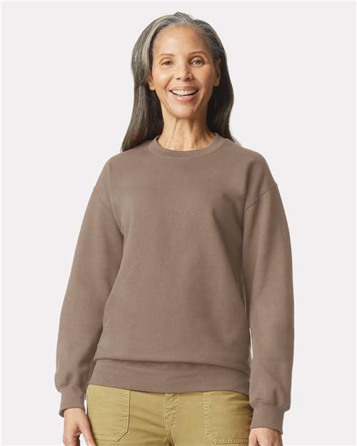 Gildan SF000 Unisex Softstyle® Midweight Crewneck Sweatshirt Brown Savana Cotton Cotton-Poly Blend Crewneck Fleece Midweight Moisture-Wicking Outerwear Polyester Regular Fit Spandex Sport / Athletic Super Heavyweight Sweatshirts & Fleece Tear-Away Label Tops Womens Womens Tops