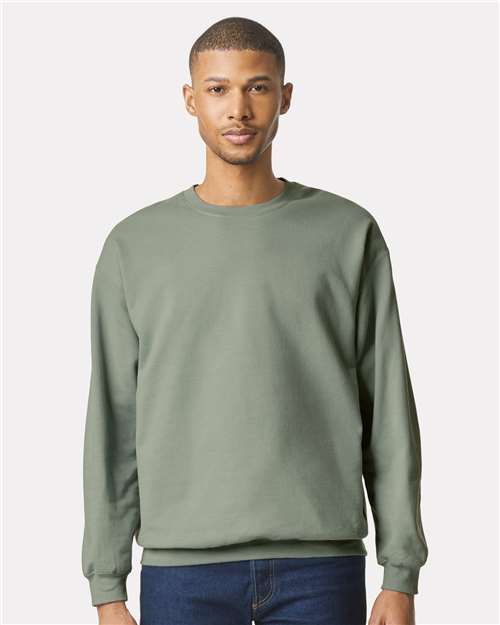 Gildan SF000 Unisex Softstyle® Midweight Crewneck Sweatshirt Sage Cotton Cotton-Poly Blend Crewneck Fleece Midweight Moisture-Wicking Outerwear Polyester Regular Fit Spandex Sport / Athletic Super Heavyweight Sweatshirts & Fleece Tear-Away Label Tops Womens Womens Tops