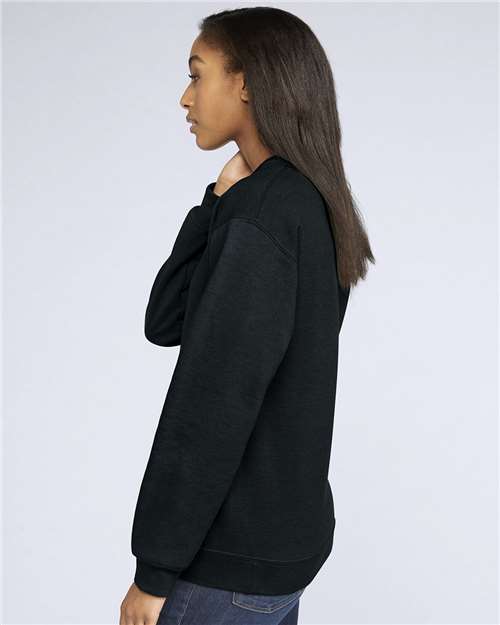 Gildan SF000 Unisex Softstyle® Midweight Crewneck Sweatshirt Cotton Cotton-Poly Blend Crewneck Fleece Midweight Moisture-Wicking Outerwear Polyester Regular Fit Spandex Sport / Athletic Super Heavyweight Sweatshirts & Fleece Tear-Away Label Tops Womens Womens Tops