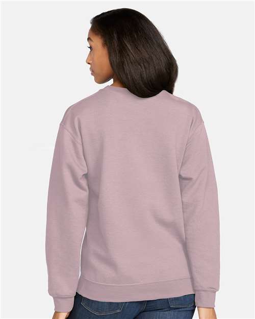 Gildan SF000 Unisex Softstyle® Midweight Crewneck Sweatshirt Cotton Cotton-Poly Blend Crewneck Fleece Midweight Moisture-Wicking Outerwear Polyester Regular Fit Spandex Sport / Athletic Super Heavyweight Sweatshirts & Fleece Tear-Away Label Tops Womens Womens Tops