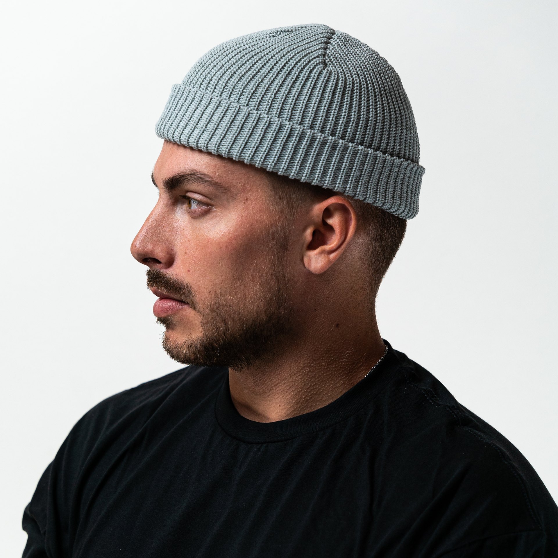 Captain Short ACRYLIC beanie beaniiez CAPTAIN SHORT fait au canada hat hats headwear made in canada SHORT tearaway Toque tuque UNISEX