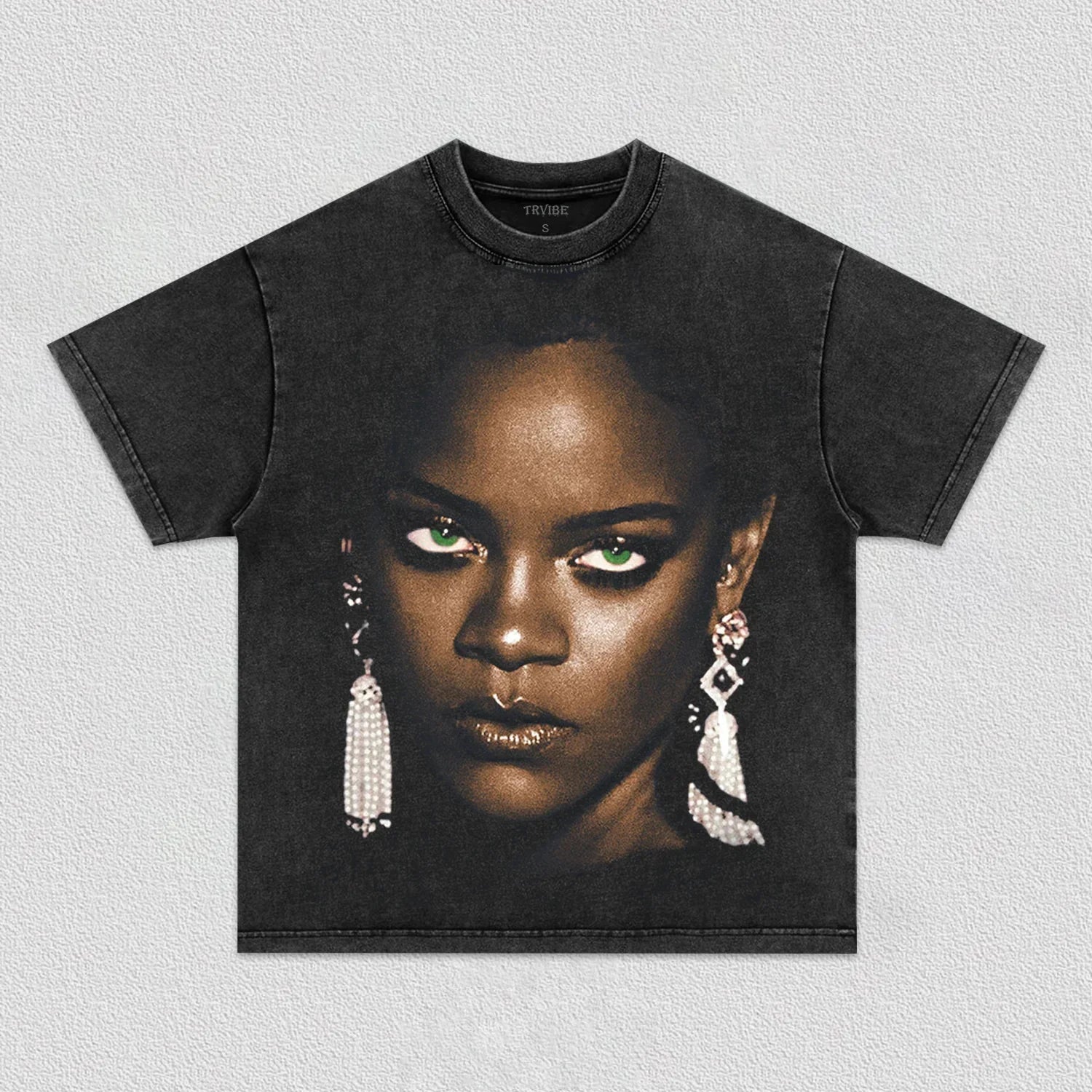 RIHANNA TEE 5.24 MUSIC POP