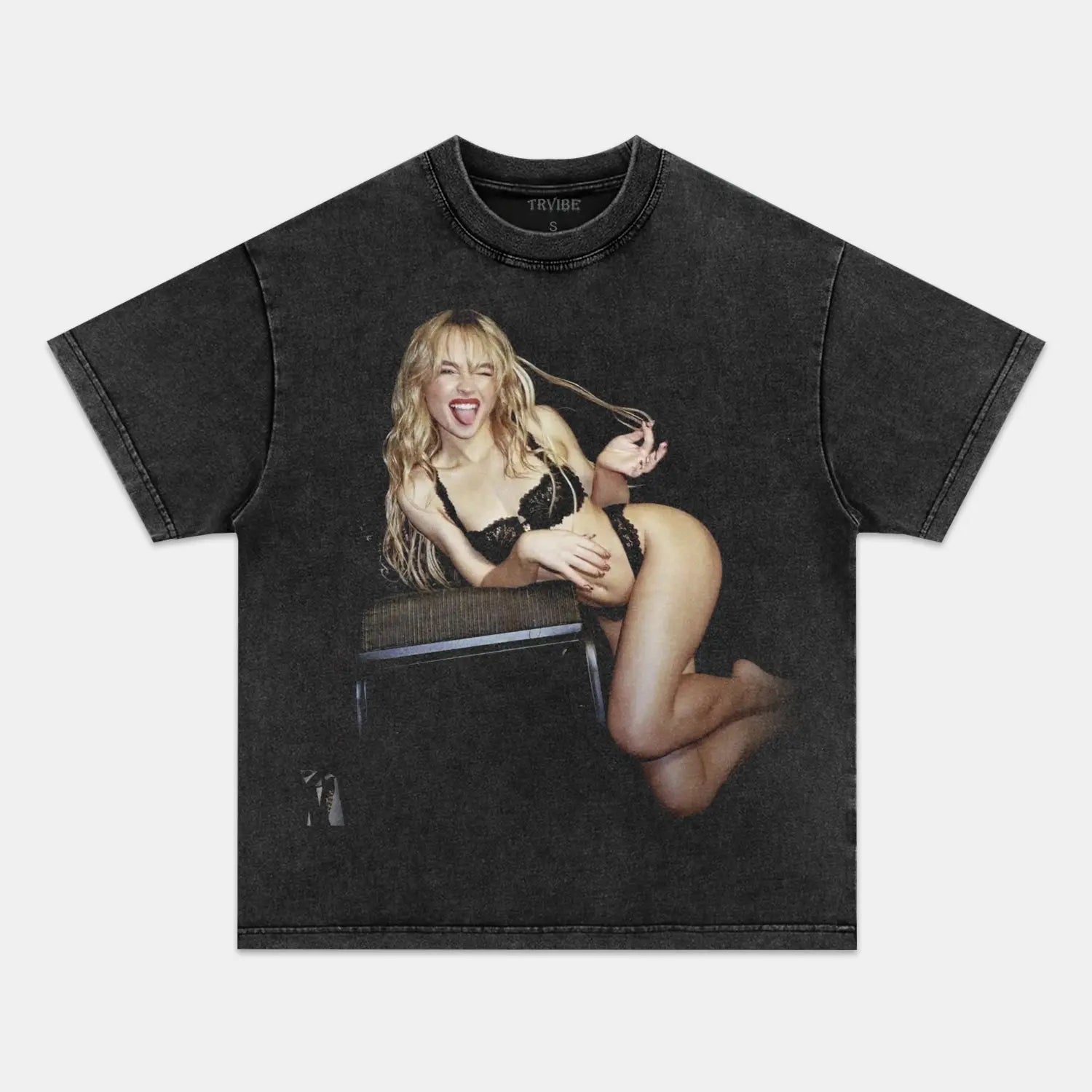 Sabrina Carpenter: Music Icon Tee V22 PEPPER TEE MUSIC POP sabrinacarpenter