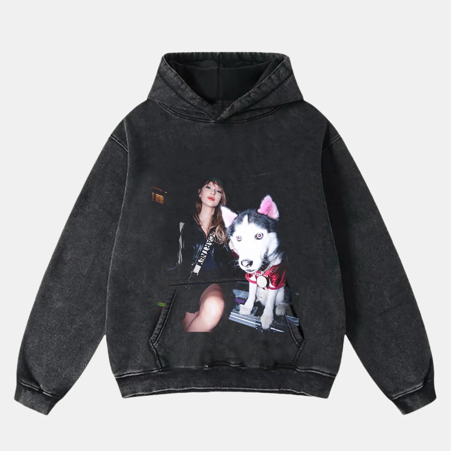 Taylor Swift: Music Icon Tee V10 HIP HOP MUSIC Music icon apparel POP Pop star concert tee Swifties clothing Taylor Swift fan shirt Taylor Swift merch taylorswift Vintage band tee