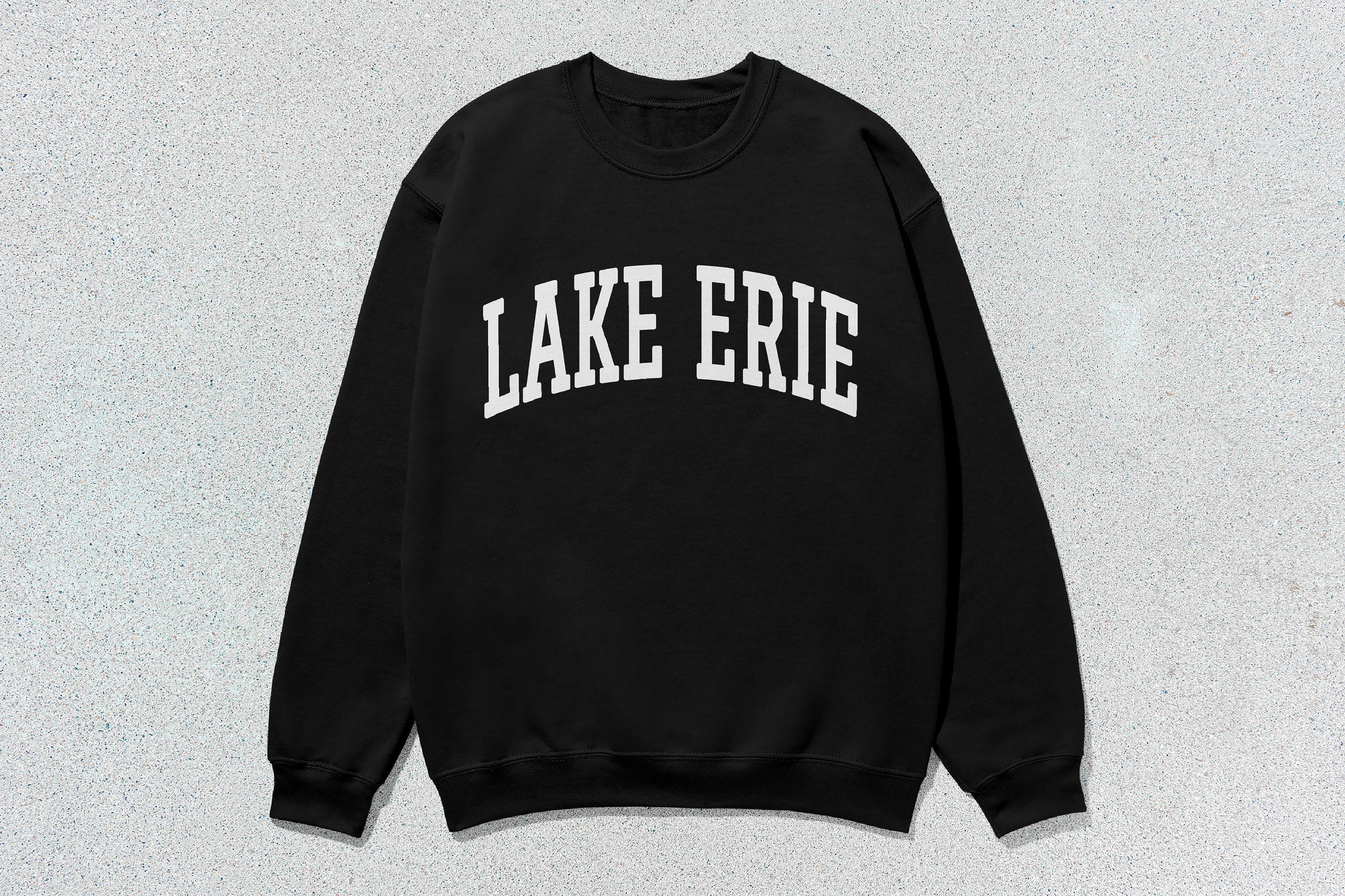 Lake Erie - Unisex Heavy Blend™ Crewneck Sweatshirt Black Canada Canadian Great Lakes crewnecks great lakes hoodies sweaters