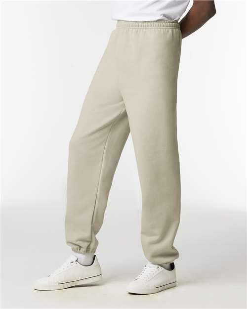 Gildan 18200, Unisex Heavy Blend Sweatpants, Sand