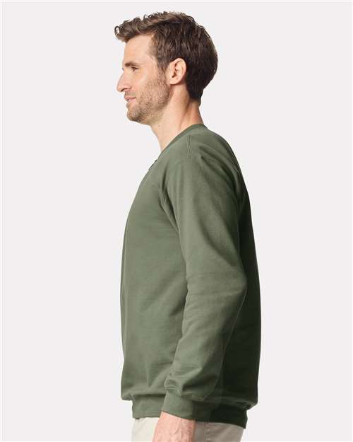 Gildan SF008, Unisex Softstyle Midweight Quarter-zip Sweatshirt, Military Green