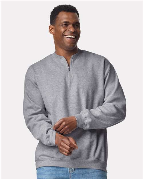Gildan 18900 Heavy Blend Fleece Stadium Blanket Sport Grey Cotton Cotton-Poly Blend Crewneck Fleece Mens & Unisex Mens & Unisex Tops Midweight Moisture-Wicking Outerwear Polyester Premium Regular Fit Spandex Sport / Athletic Super Heavyweight Sweatshirts & Fleece Tear-Away Label Tops Zippered