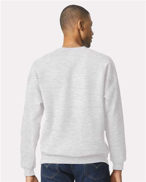 Gildan SF000 Unisex Softstyle® Midweight Crewneck Sweatshirt Cotton Cotton-Poly Blend Crewneck Fleece Midweight Moisture-Wicking Outerwear Polyester Regular Fit Spandex Sport / Athletic Super Heavyweight Sweatshirts & Fleece Tear-Away Label Tops Womens Womens Tops