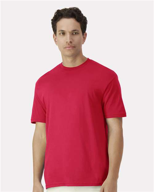 Gildan 3000, Unisex Light Cotton T-shirt, Red