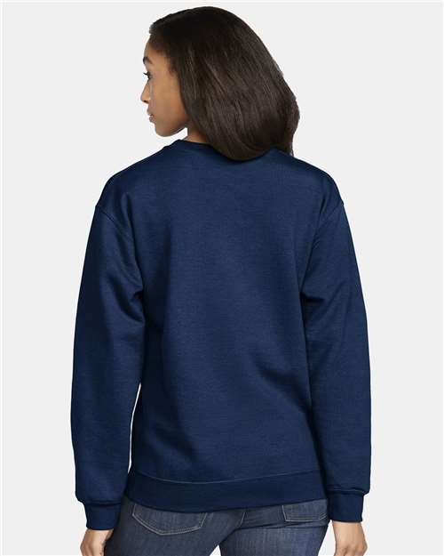 Gildan SF000 Unisex Softstyle® Midweight Crewneck Sweatshirt Cotton Cotton-Poly Blend Crewneck Fleece Midweight Moisture-Wicking Outerwear Polyester Regular Fit Spandex Sport / Athletic Super Heavyweight Sweatshirts & Fleece Tear-Away Label Tops Womens Womens Tops