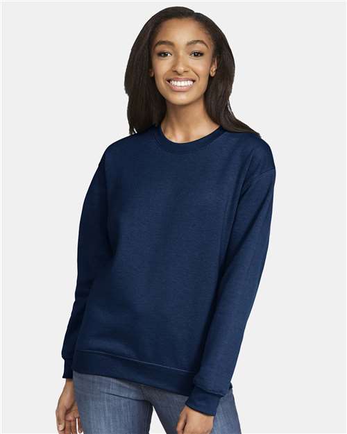 Gildan SF000 Unisex Softstyle® Midweight Crewneck Sweatshirt Navy Cotton Cotton-Poly Blend Crewneck Fleece Midweight Moisture-Wicking Outerwear Polyester Regular Fit Spandex Sport / Athletic Super Heavyweight Sweatshirts & Fleece Tear-Away Label Tops Womens Womens Tops