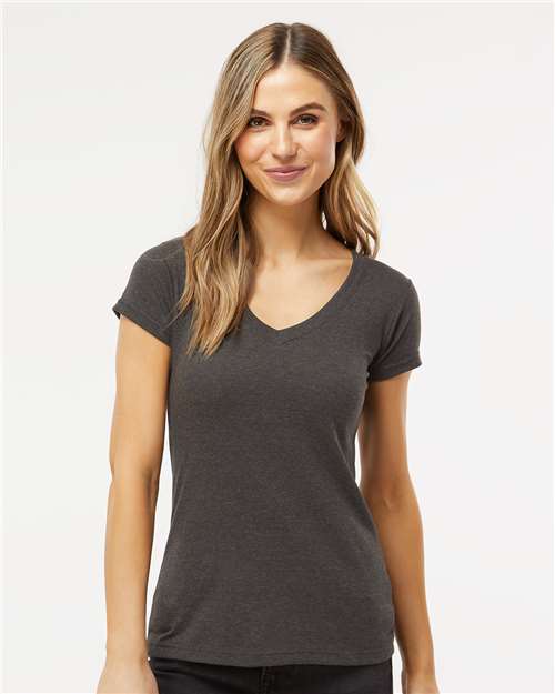 Women's Deluxe Blend V-Neck T-Shirt - - 9419 Heather Graphite 00742 3542 6-6.9 oz Adult Back to School 2025 CA Blends Cotton - Ringspun Festival Season M&O No Visible Logos Polyester - Over 50% Regular (5-6 oz) Short Sleeves Side Seams T-Shirts T-Shirts - Premium Tops V-Neck Womens