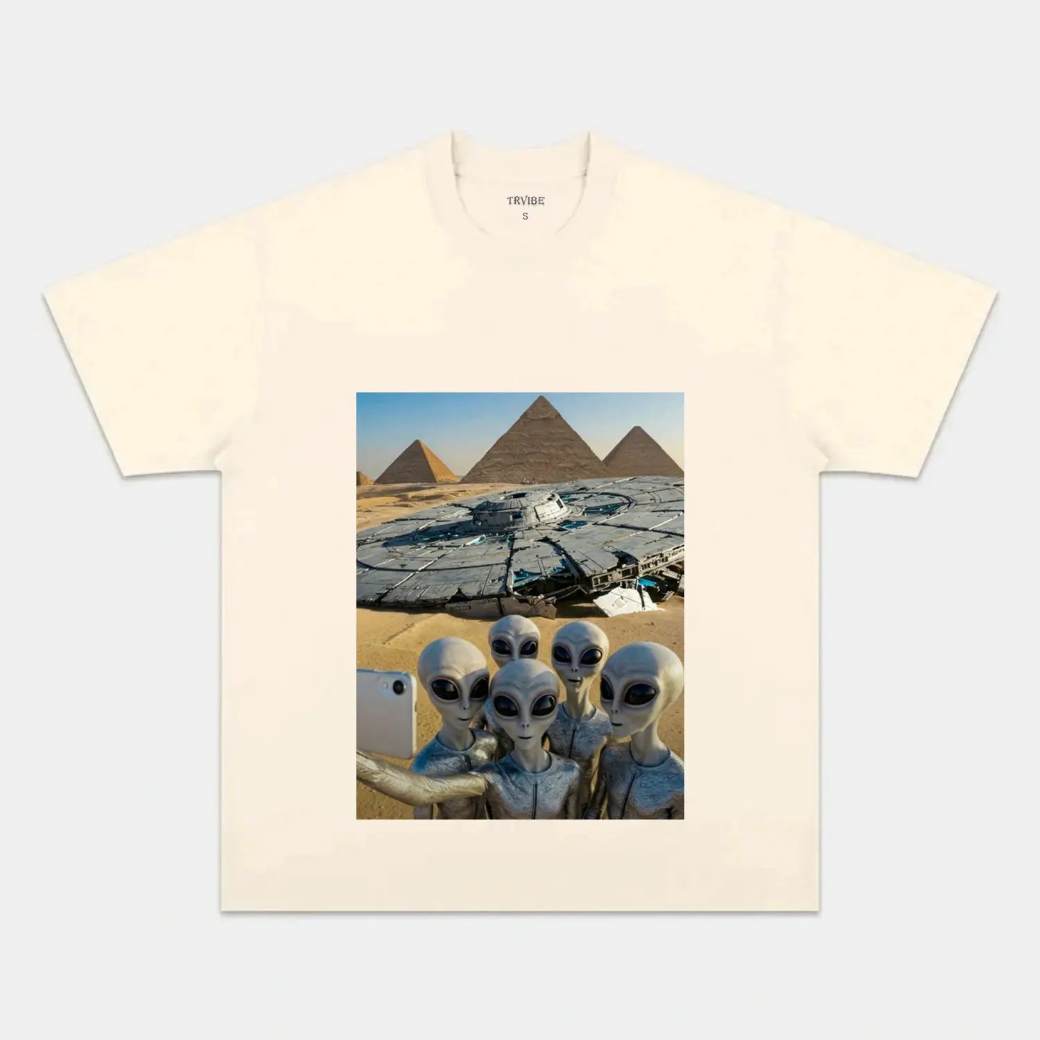 ALIENS TAKE PHOTO WITH PYRAMIDS T-THIRT - Toronto Embroidery bulk orders custom decoration custom embroidery durable embroidery service fast turnaround funny humor long lasting premium quality professional embroidery professional grade toronto embroidery trvibe apparel