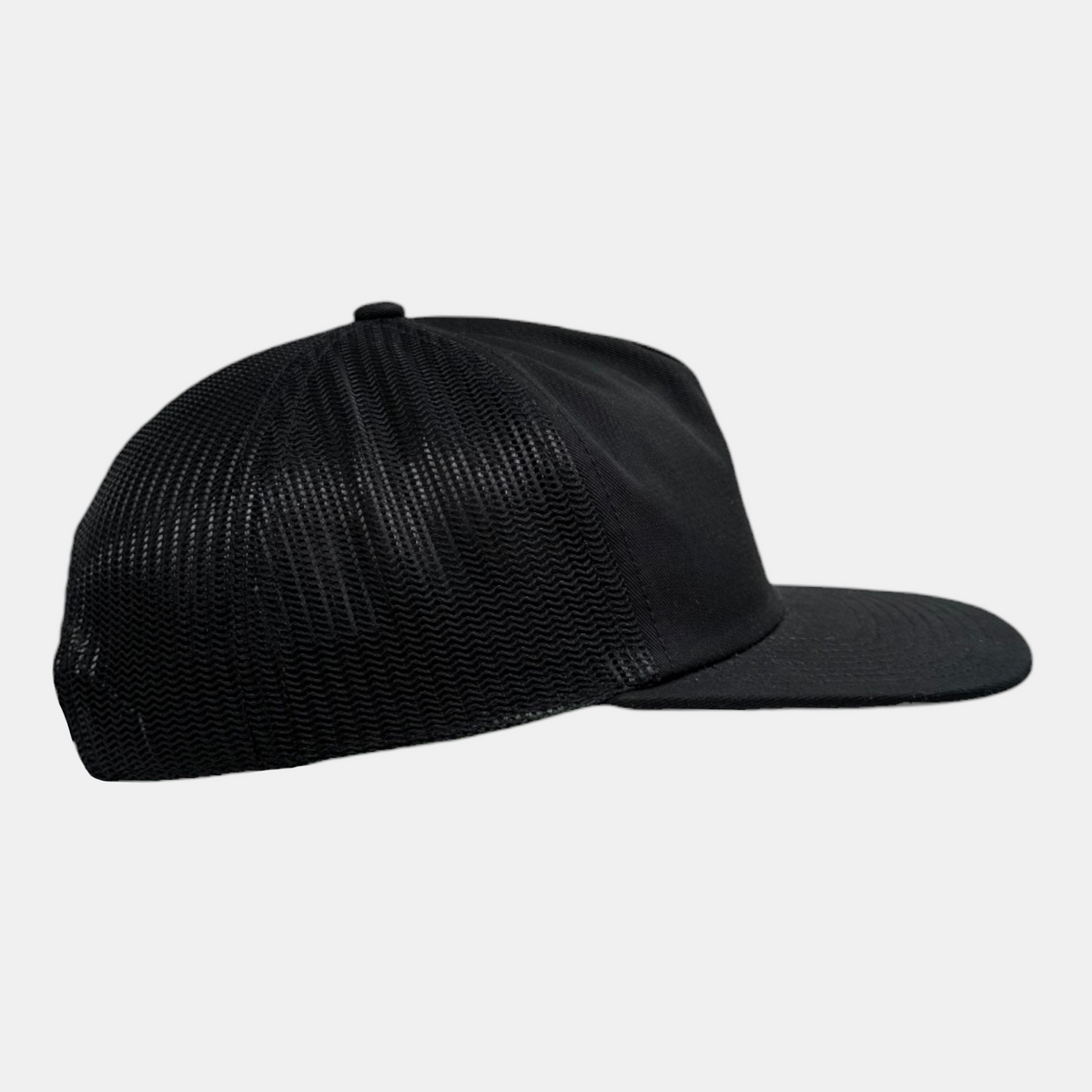 BLNKSMADE C5200-MT, | The Mesh Trucker Cap, Black