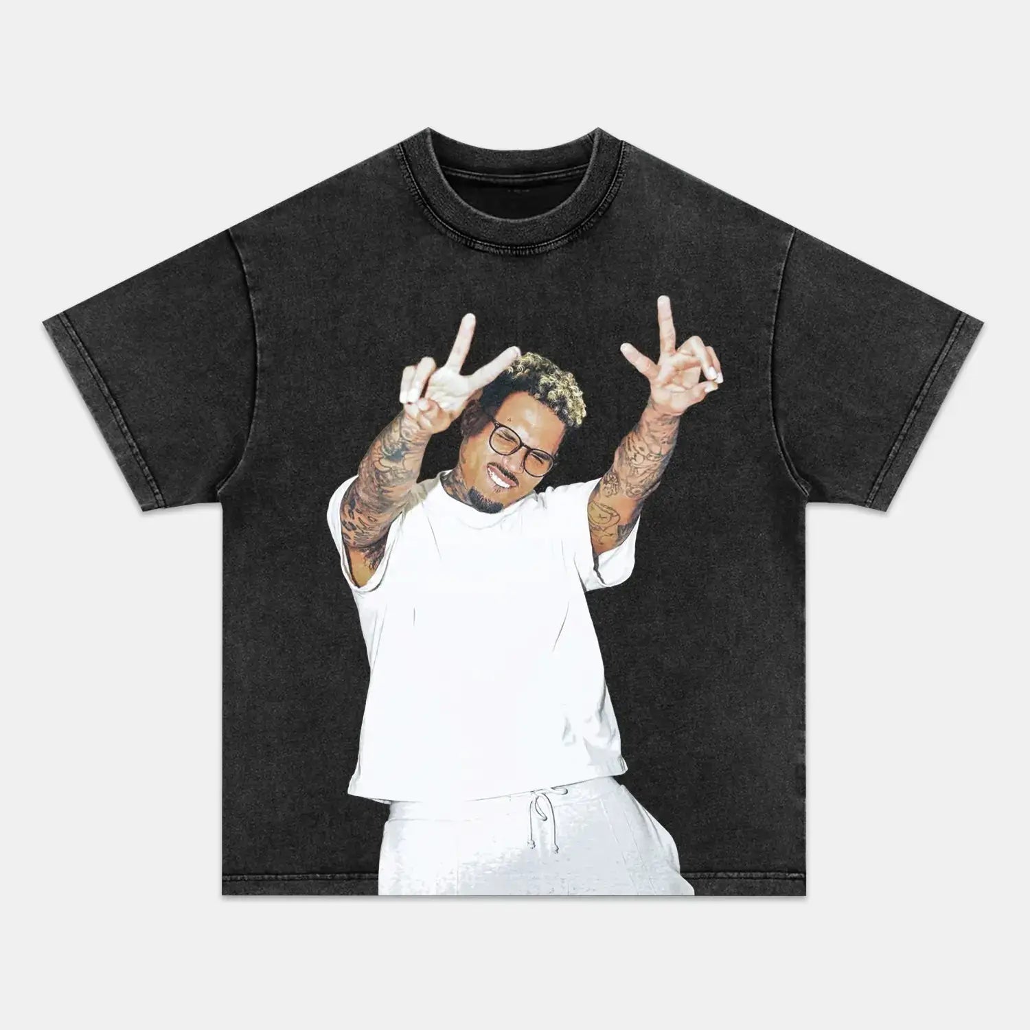 Chris Brown: Music Icon Tee V14 PEPPER TEE Chrisbrown HIP HOP MUSIC