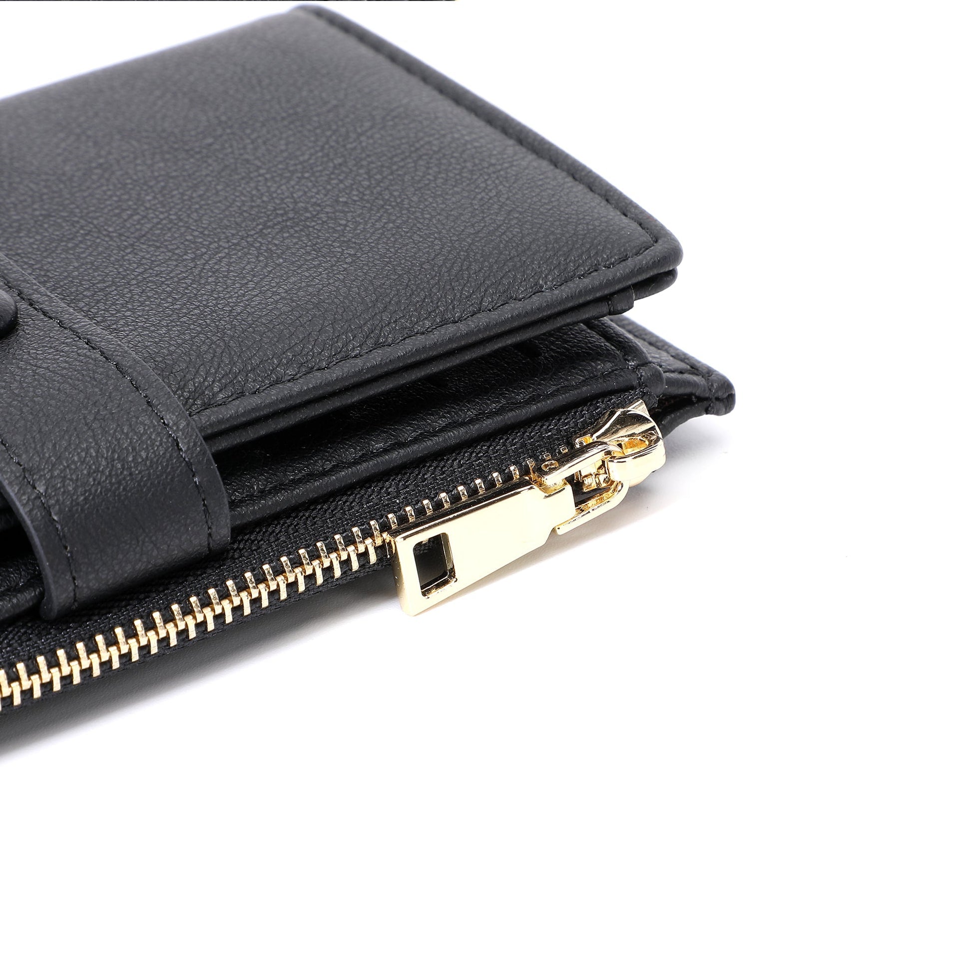 Iconic / Slim Wallet Champs Luggage Shopify Collective