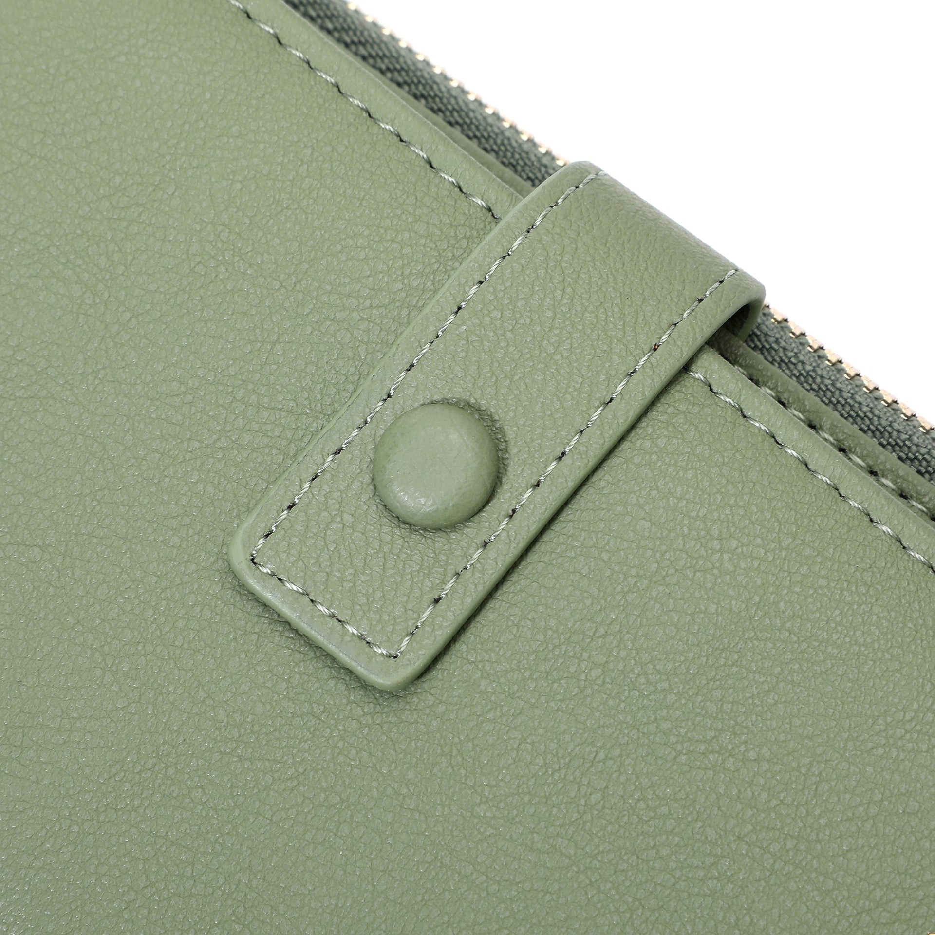 Iconic / Slim Wallet Champs Luggage Shopify Collective