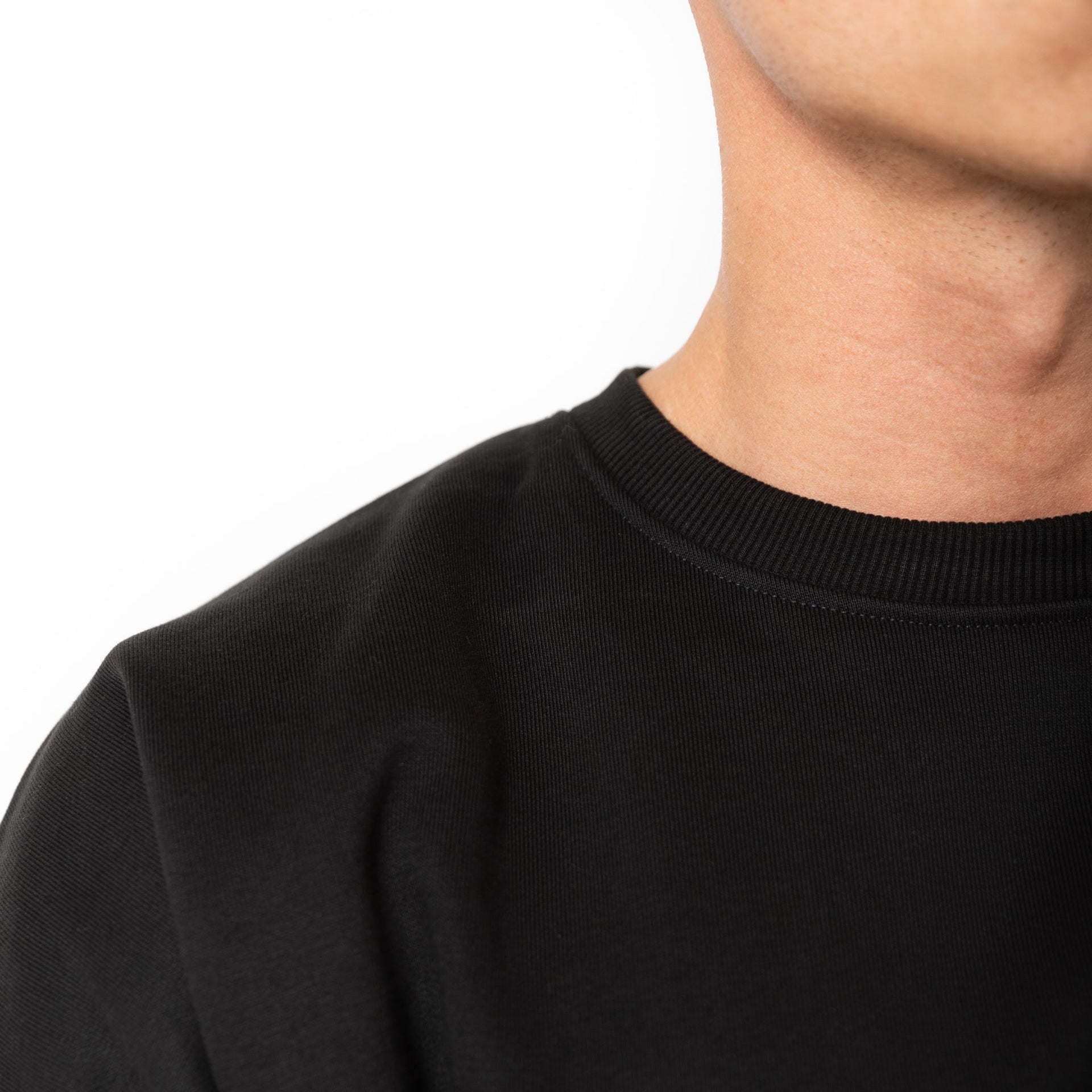 HERO-1050 MAX Unisex Blank Crewneck Sweatshirt - Black 1050M Adult Black Crewneck HERO MAX Tops Unisex