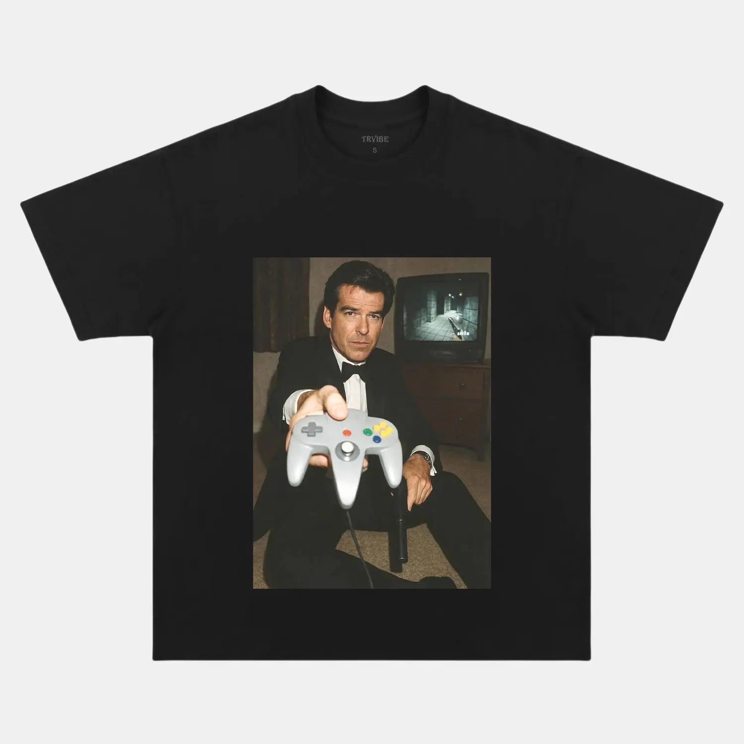 PIERCE BROSNAN VINTAGE CLOTHES BLCAK TEE FUNNY HUMOR