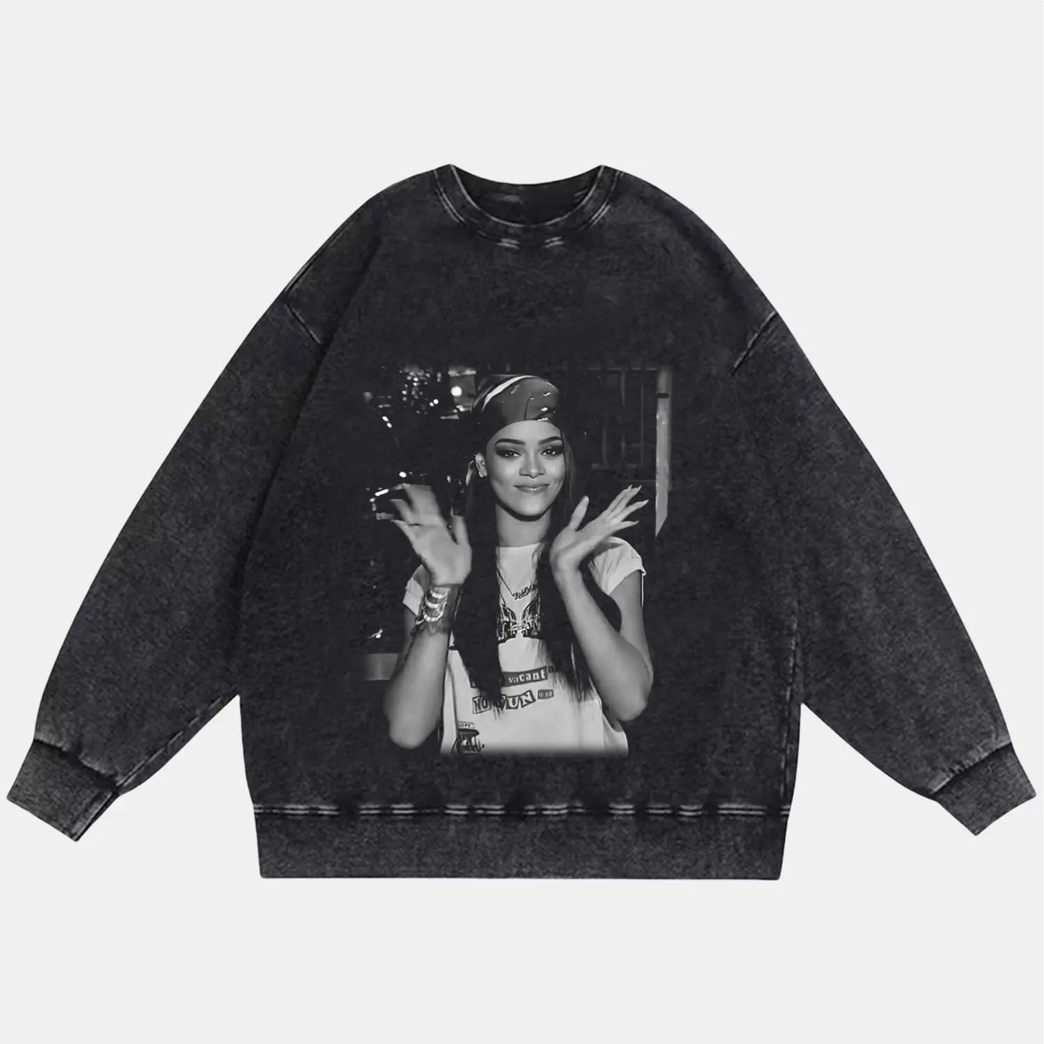 RIHANNA VINTAGE CLOTHES 06.27 HIP HOP MUSIC POP