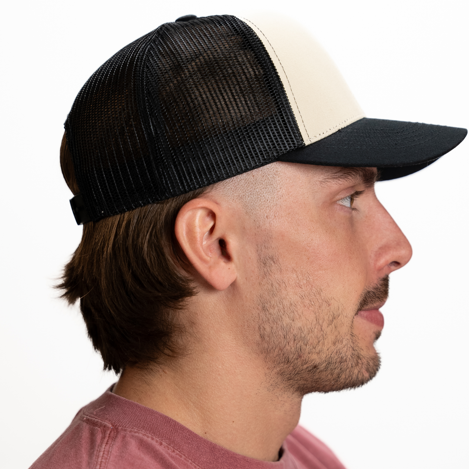 GNV-003M - Premium Pro Style 6 Panels Mesh Trucker Cap 6 PANELS COTTON / POLYESTER CURVE HIGH PROFILE MESH nissi caps SNAPBACK STRUCTURED UNISEX