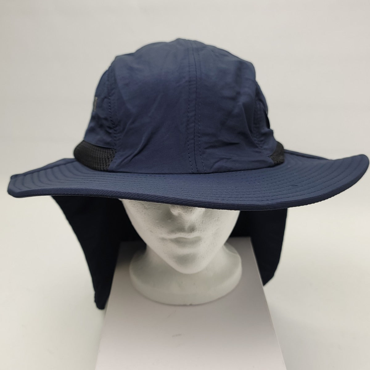 Outdoor Beach Hat with Neck Cover, F006, Multi-Coloured, Adjustable, Water Resistant Outdoor Cap Summer Hat