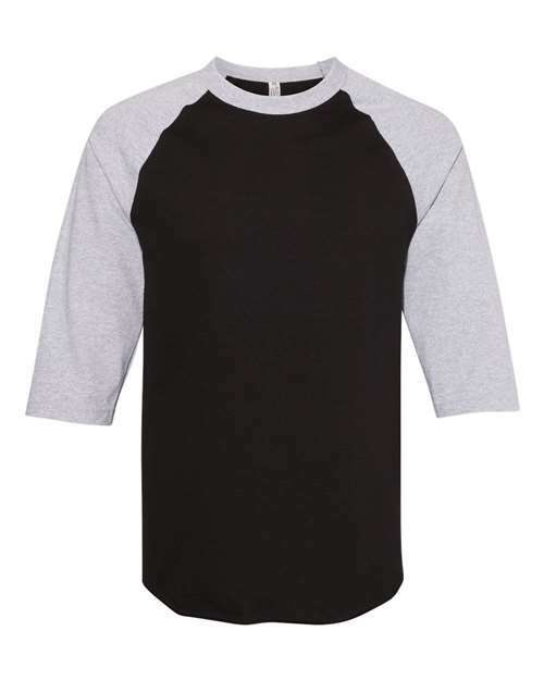 Classic Raglan Three-Quarter Sleeve T-Shirt - Timeless Style and Comfort classic raglan t-shirt comfortable casual wear three-quarter sleeve shirt timeless style tee