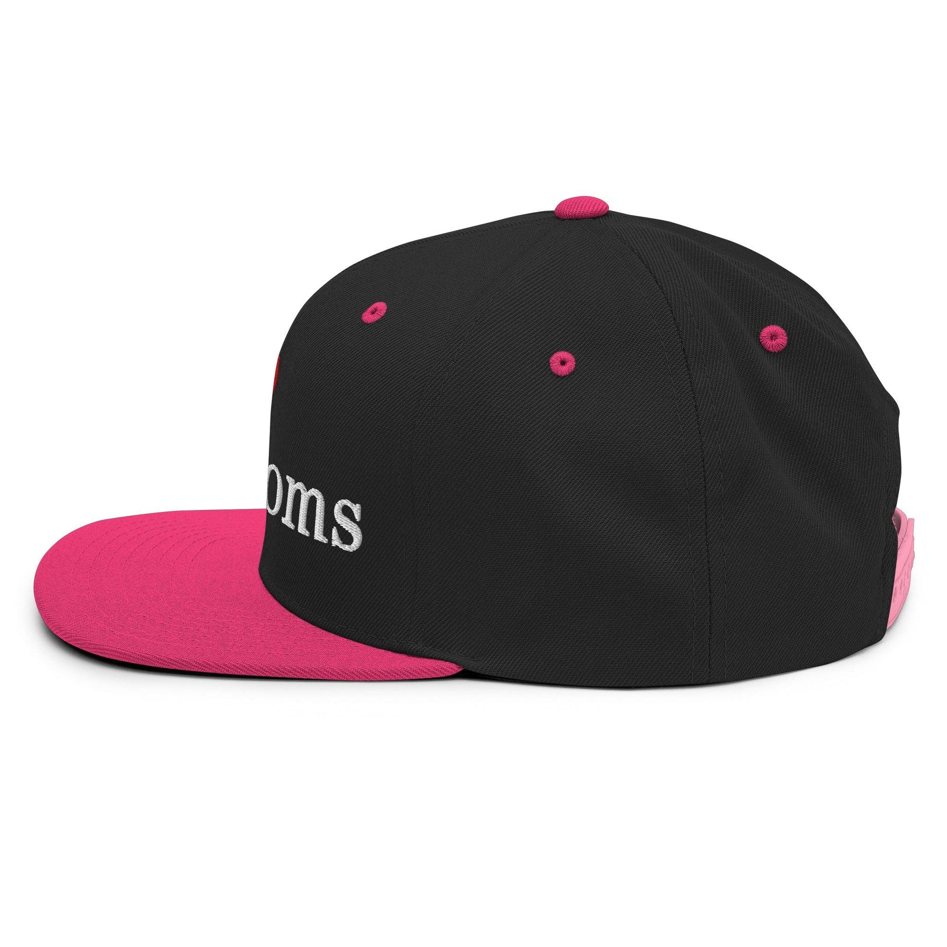 I Love Hot Moms Embroidered Flat Bill Brim Snapback Hat Capital Crowns Funny Snapback Hats