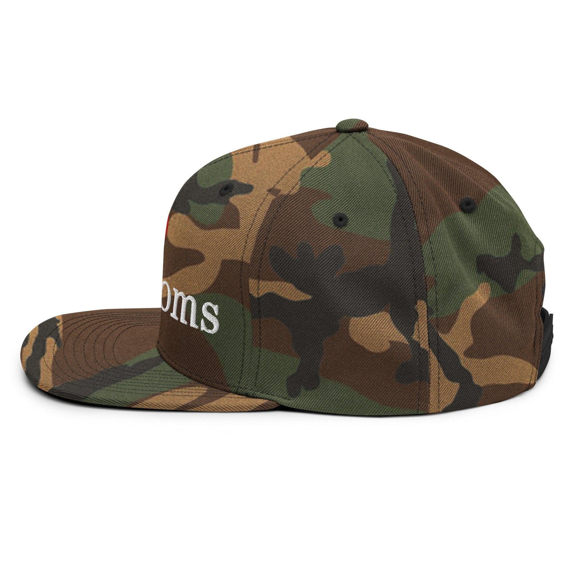I Love Hot Moms Embroidered Flat Bill Brim Snapback Hat Capital Crowns Funny Snapback Hats