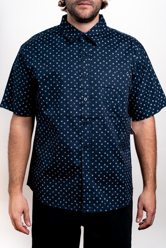 STSSW46 - All Day SS Woven Navy / S Shirts & Tops