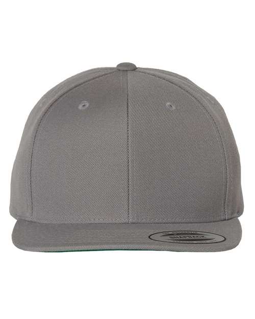 Premium Flat Bill Snapback Cap - Silver / Adjustable